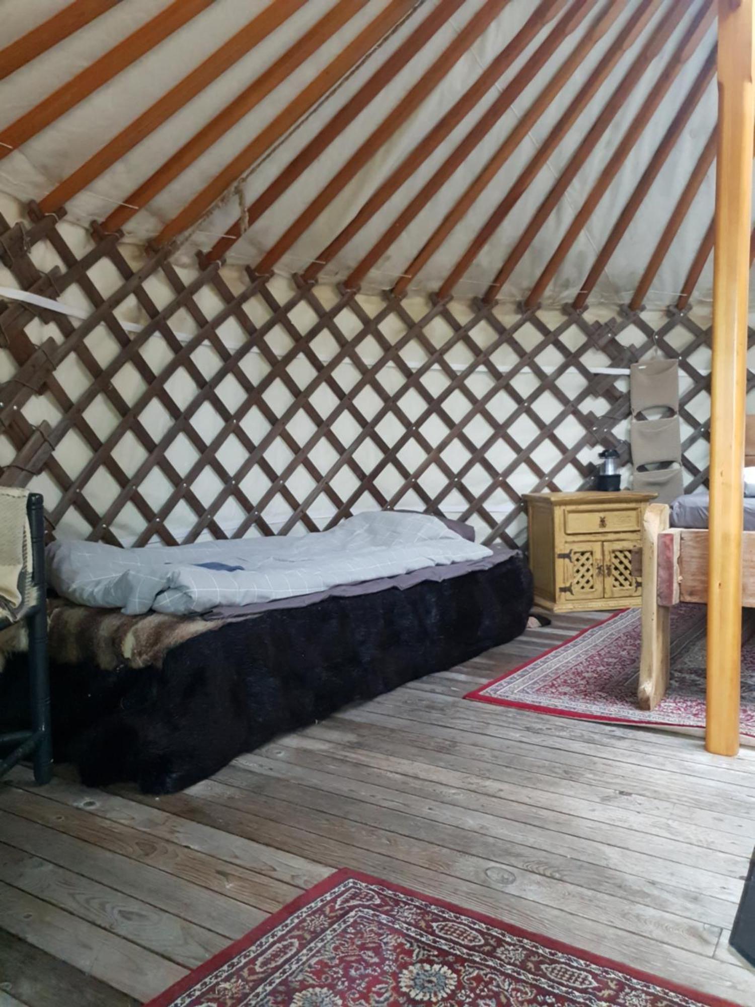 Вилла Vittfarnas Vikingaby Sosdala Экстерьер фото