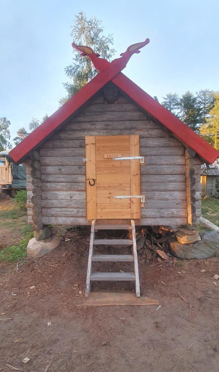 Вилла Vittfarnas Vikingaby Sosdala Экстерьер фото